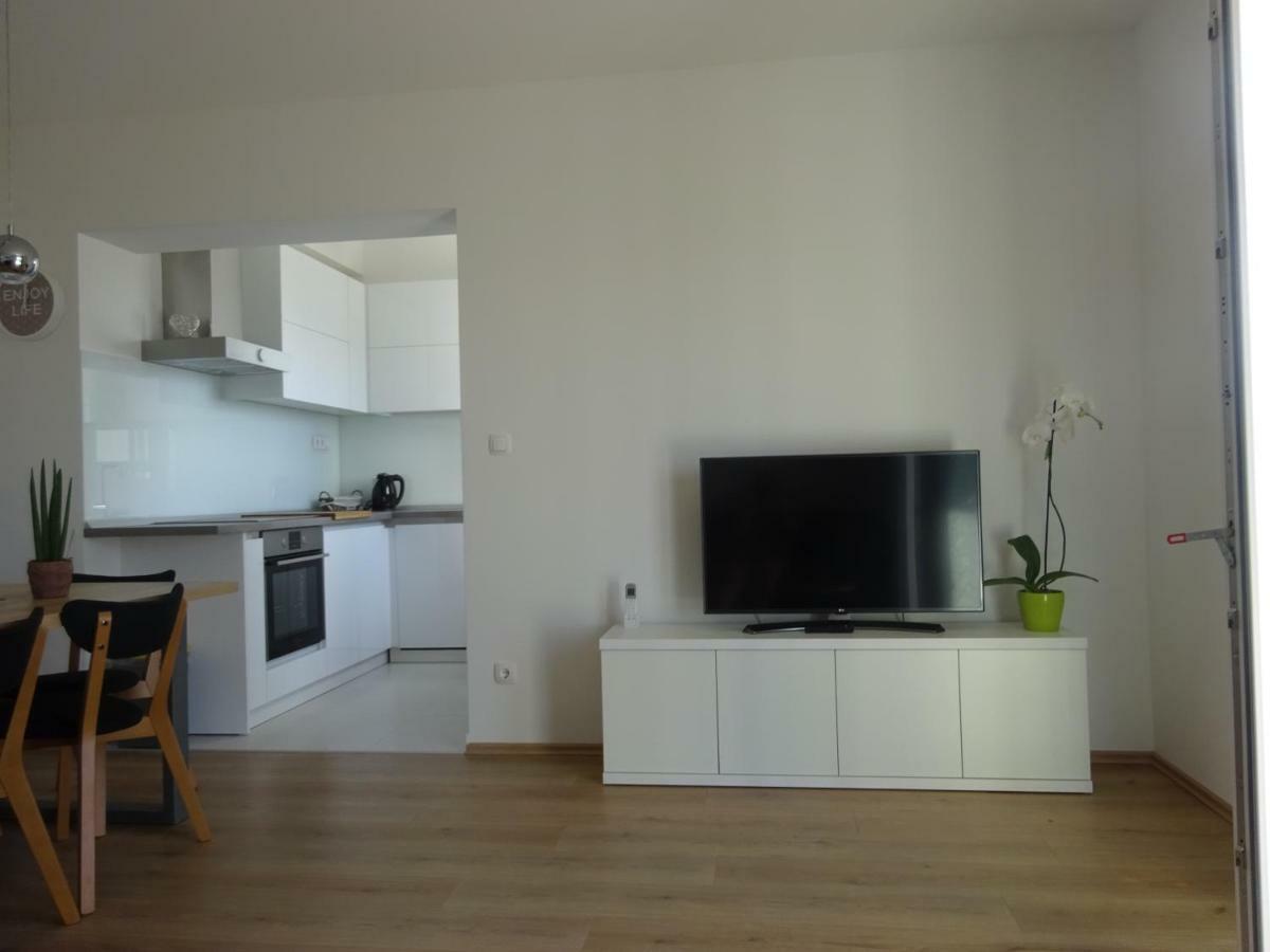 Apartment Duce Omiš Extérieur photo